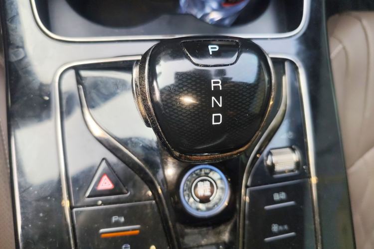 Used BYD Han 2024 EV Glory Edition 506KM Front-Wheel-Drive Premium Model