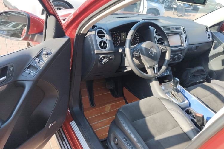 Used Volkswagen Tiguan 2013 2.0 TSI Automatic All-Wheel-Drive Flagship Edition
