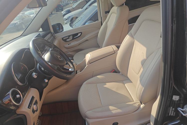 Used Mercedes-Benz V-Class 2018 V 260 L Prestige Extended Version China VI
