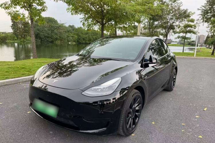 Used Tesla Model Y 2022 Rear-Wheel-Drive Version
