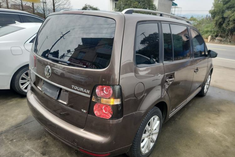 Used Volkswagen Touran 2013 1.4T DSG Crystal Edition 5-Seater