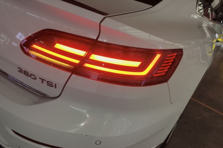 Used Volkswagen FAW-Volkswagen CC 2024 380TSI Striking Edition
