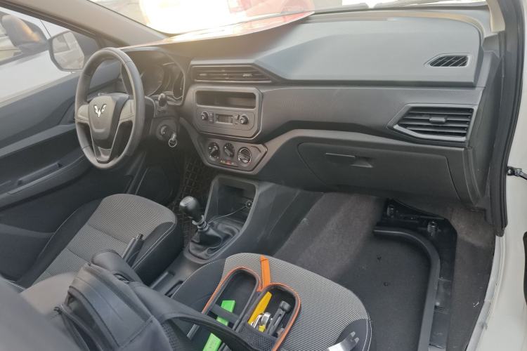 Used Wuling Hongguang 2021 1.5L S Base Version LAR
