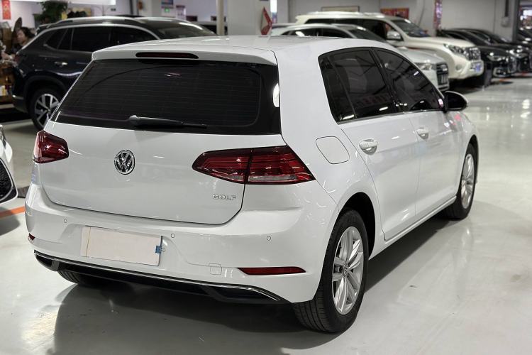 Used Volkswagen Golf 2018 1.6L Automatic Comfort Model
