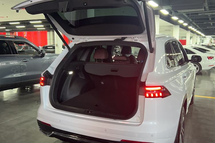 Used Geely Auto Monjaro L 2021 2.0TD DCT EVO Two-Wheel Drive Smart Luxury Version
