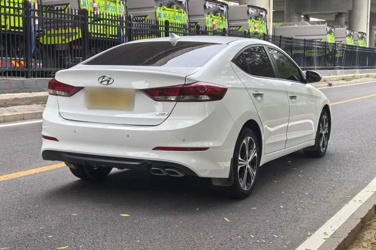 Used Hyundai Elantra 2018 1.4T Dual-Clutch Xuan Dong · Dynamic Edition
