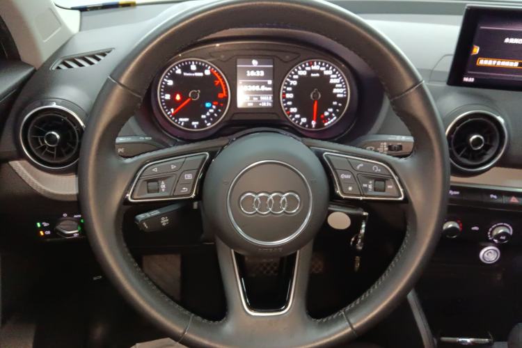 Used Audi Q2L 2020 35 TFSI Ambition Dynamic Edition
