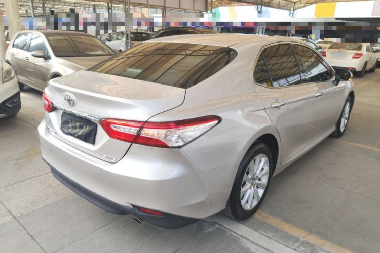 Used Toyota Camry 2021 2.0G Luxury Edition