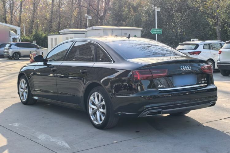 Used Audi A6L 2018 30th Anniversary Edition 35 TFSI Fashion Model
