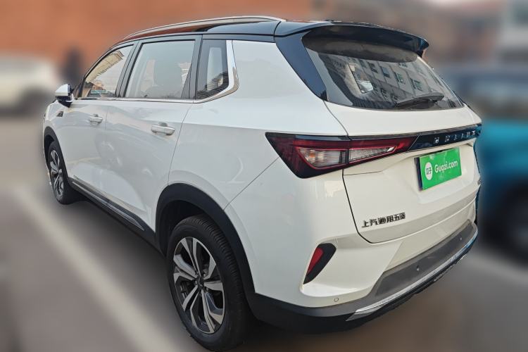 Used Wuling Asta 2022 2.0L DHT Electric-Speed Version
