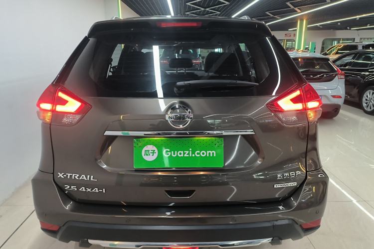 Used Nissan X-Trail 2019 2.5L CVT Smart Connect Leading Edition 4WD
