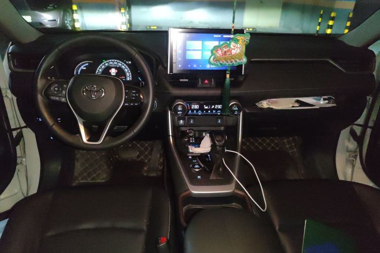 Used Toyota RAV4 2020 Dual-Engine 2.5L E-CVT 4x4 Elite PLUS Edition
