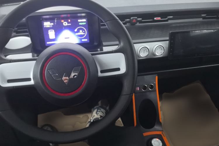 Used Wuling Hongguang MINIEV 2022 GAMEBOY 300km Enthusiast Model with Lithium Iron Phosphate