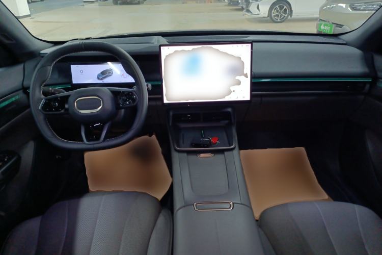 Used Lynk & Co 07 2024 EM-P 126 Long-Range Halo
