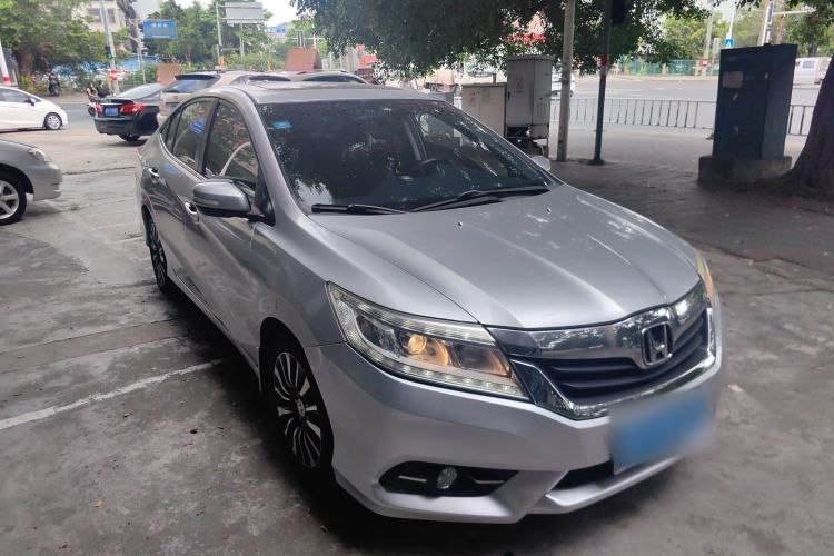 Used Honda Crider 2013 1.8L automatic luxury edition
