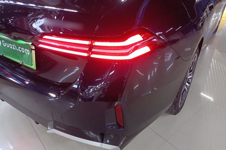 Used BMW i5 2025 eDrive 35L M Sport Package