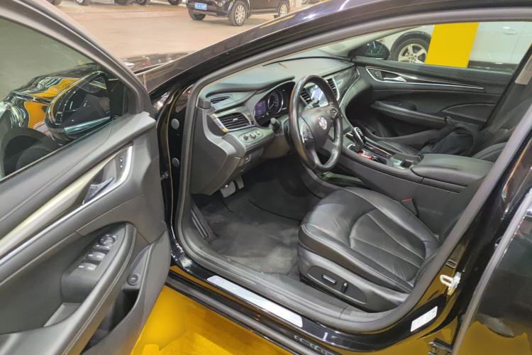 Used Buick LaCrosse 2021 652T Luxury Model