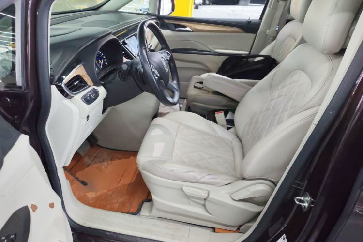 Used Buick GL8 2018 ES 28T Comfort Model China VI Standard