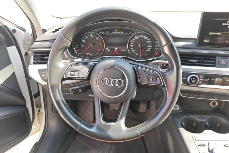 Used Audi A4L 2017 40 TFSI Fashion Model
