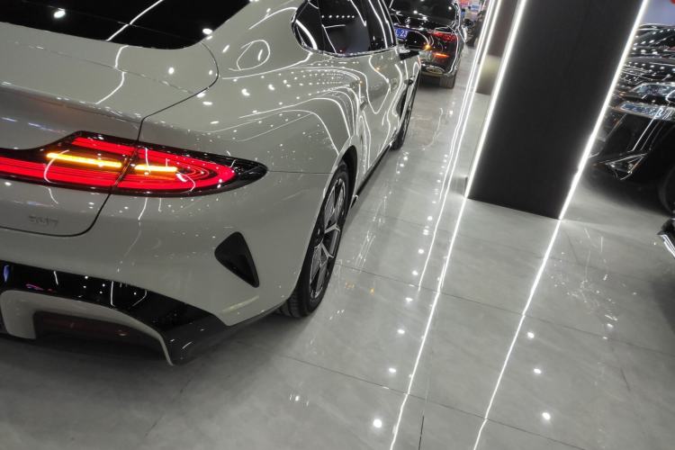 Used  SU7 2024 Rear-Drive Long-Range Intelligent Driving Version