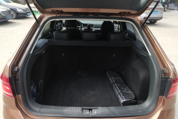 Used Volkswagen Gran Lavida 2015 230TSI DSG Comfort Edition