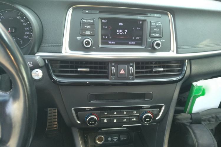 Used Kia K5 2016 2.0L Automatic LUX
