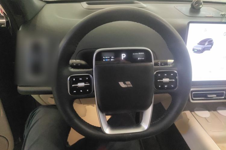 Used Li Auto L9 2022 Max model
