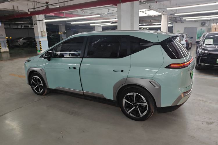 Used AION Y 2022 Plus 70 Smart Edition
