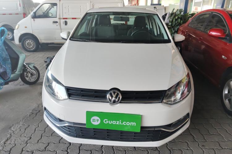 Used Volkswagen Polo 2016 1.6L Automatic Comfort Model
