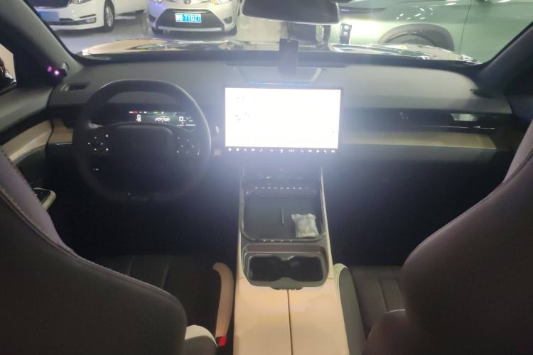 Used  Shanhai L6 2024 1.5TD DHT ULTRA
