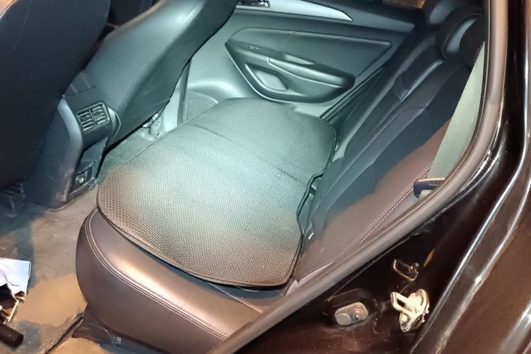 Used Changan CS75 2016 2.0L Manual Luxury Version China V Standard
