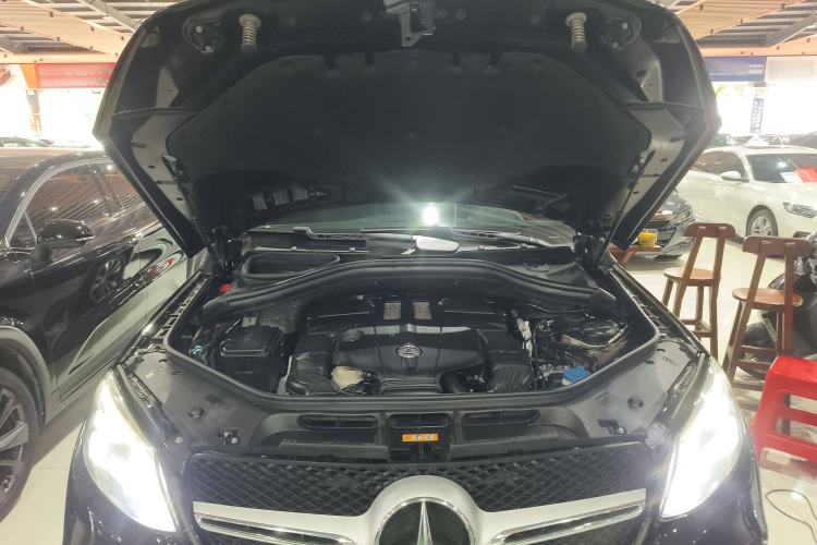 Used Mercedes-Benz GLE Coupe 2017 GLE 400 4MATIC Coupe SUV
