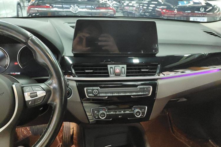 Used BMW X1 2022 sDrive25Li Leading Model
