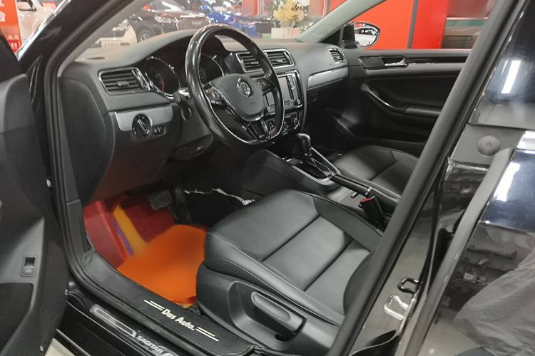 Used Volkswagen Sagitar 2018 280TSI DSG Comfort Model
