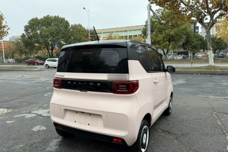 Used Wuling Hongguang MINIEV 2022 Macaron Premium Model – Lithium Iron Phosphate