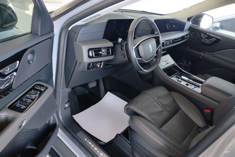 Used Lincoln Aviator 2024 3.0T V6 All-Wheel-Drive Luxury Edition Six Seats
