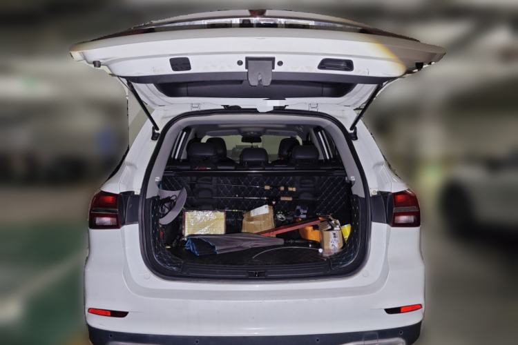 Used Roewe RX5 2016 20T Two-Wheel Drive Automatic Internet Smart Edition