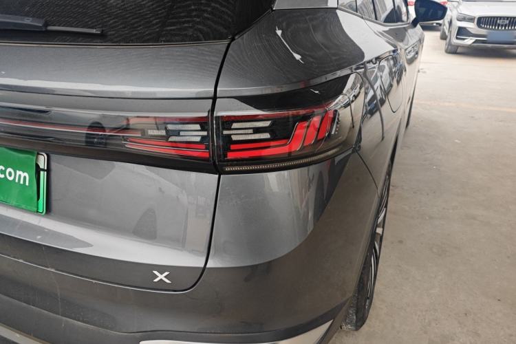 Used Volkswagen ID.4 X 2021 Pro Smart Long-Range Edition
