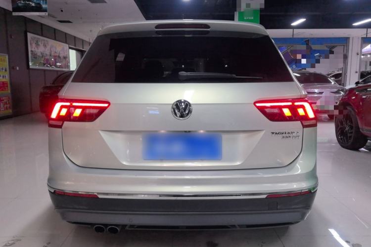 Used Volkswagen Tiguan L 2019 330TSI Automatic Two-Wheel Drive Smart Luxury Version China VI Standard
