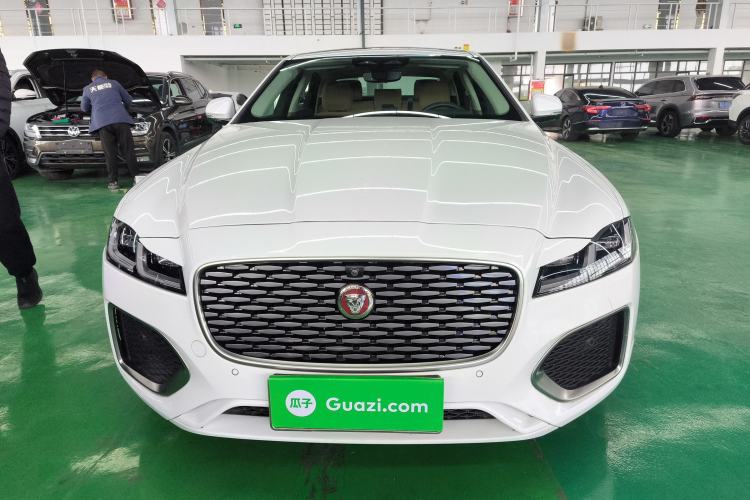 Used Jaguar XFL 2024 2.0T P250 Two-Wheel Drive Prestige Luxury Edition
