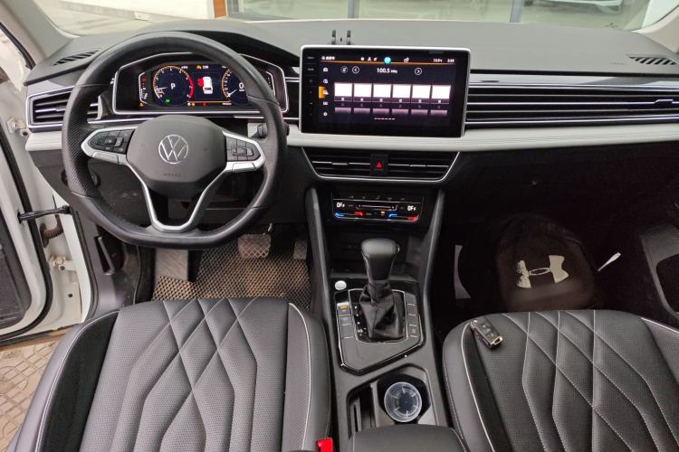 Used Volkswagen Tiguan L 2024 300TSI Automatic Two-Wheel Drive Smart Edition
