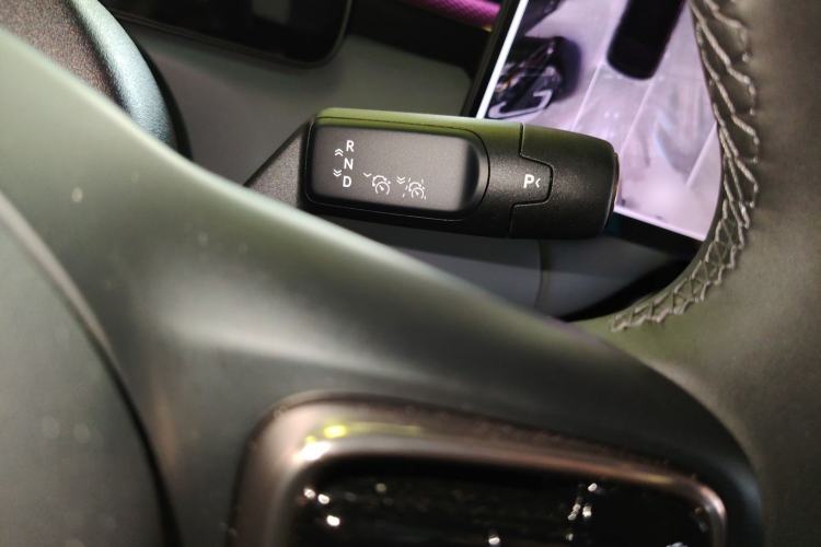 Used Zeekr MIX 2025 Intelligent Driving Version
