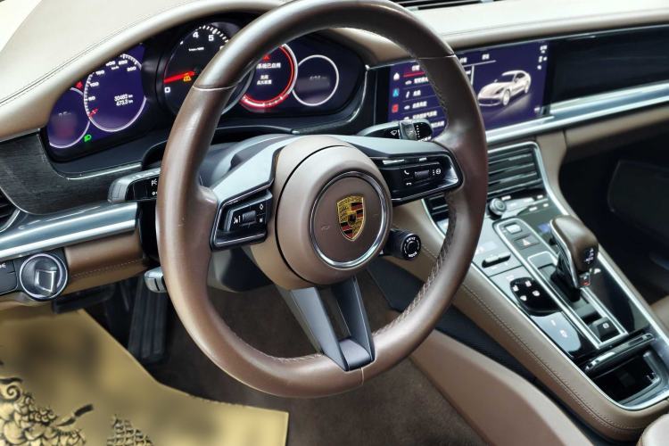 Used Porsche Panamera 2023 Panamera 4 Executive Long Wheelbase 2.9T
