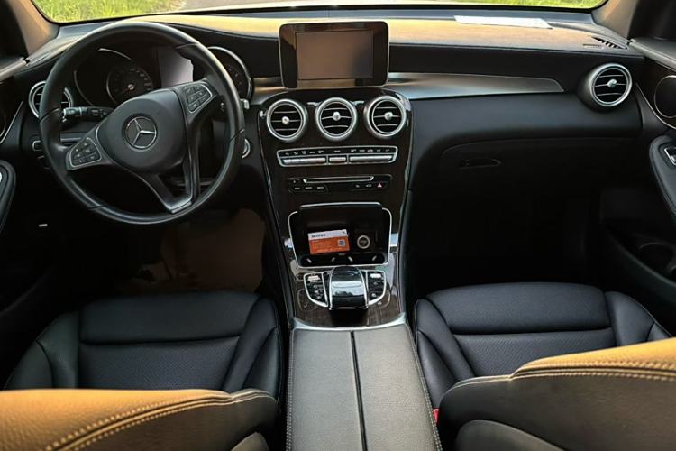 Used Mercedes-Benz GLC 2018 GLC 260 4MATIC Dynamic Edition
