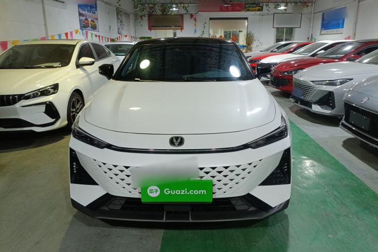 Used Changan UNI-V 2024 1.5T Prestige Edition
