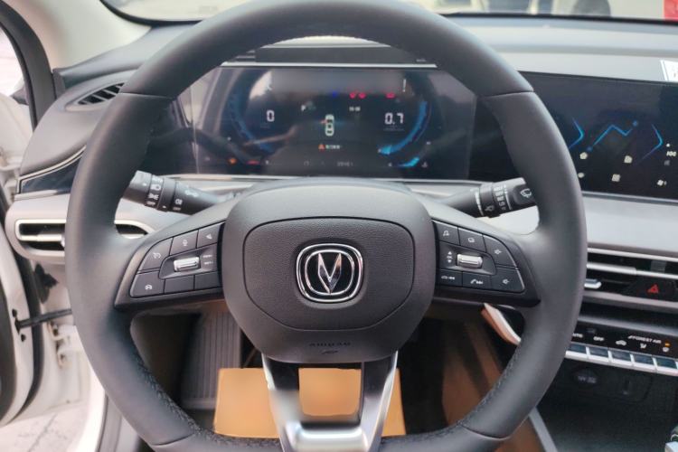 Used Changan Eado 2021 PLUS Blue Whale NE 1.4T GDI DCT Prestige Model
