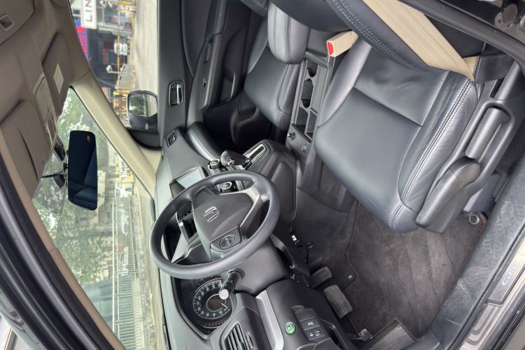 Used Honda CR-V 2016 2.0L two-wheel drive Urban Edition
