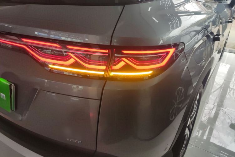 Used BYD Song L DM-i 2025 Intelligent Driving Version 112 km Beyond-Range Type