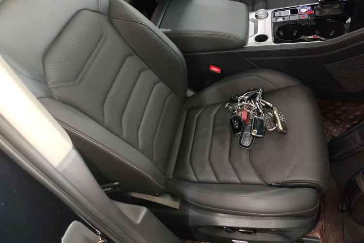 Used Volkswagen Touareg New Energy 2021 eHybrid
