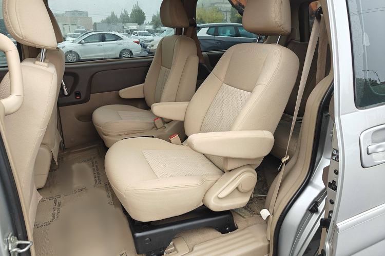 Used Buick GL8 2014 2.4L Comfort Edition
